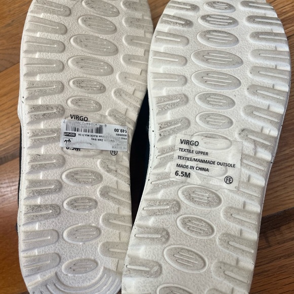 Jellypop  Canvas Slip-ons - Picture 4 of 6